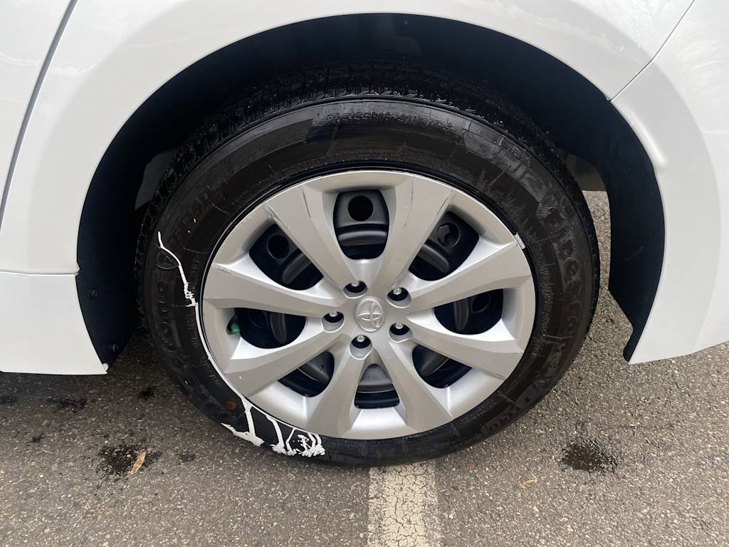 Thumbnail: 2024 Toyota Corolla - 21