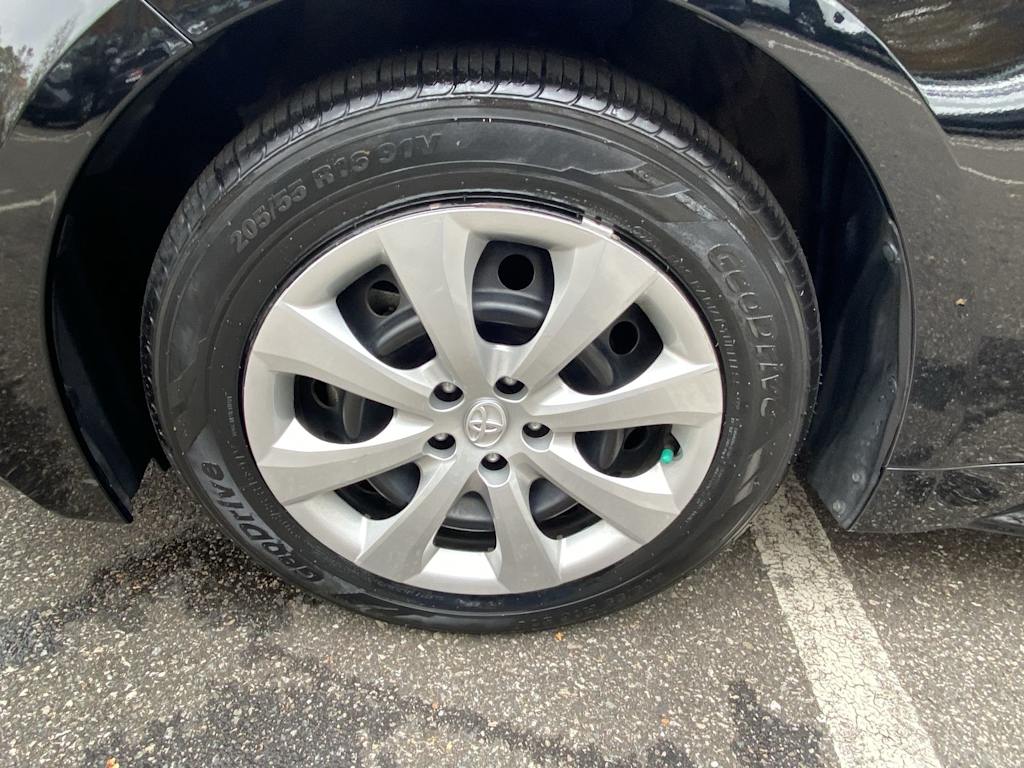 Thumbnail: 2024 Toyota Corolla - 28