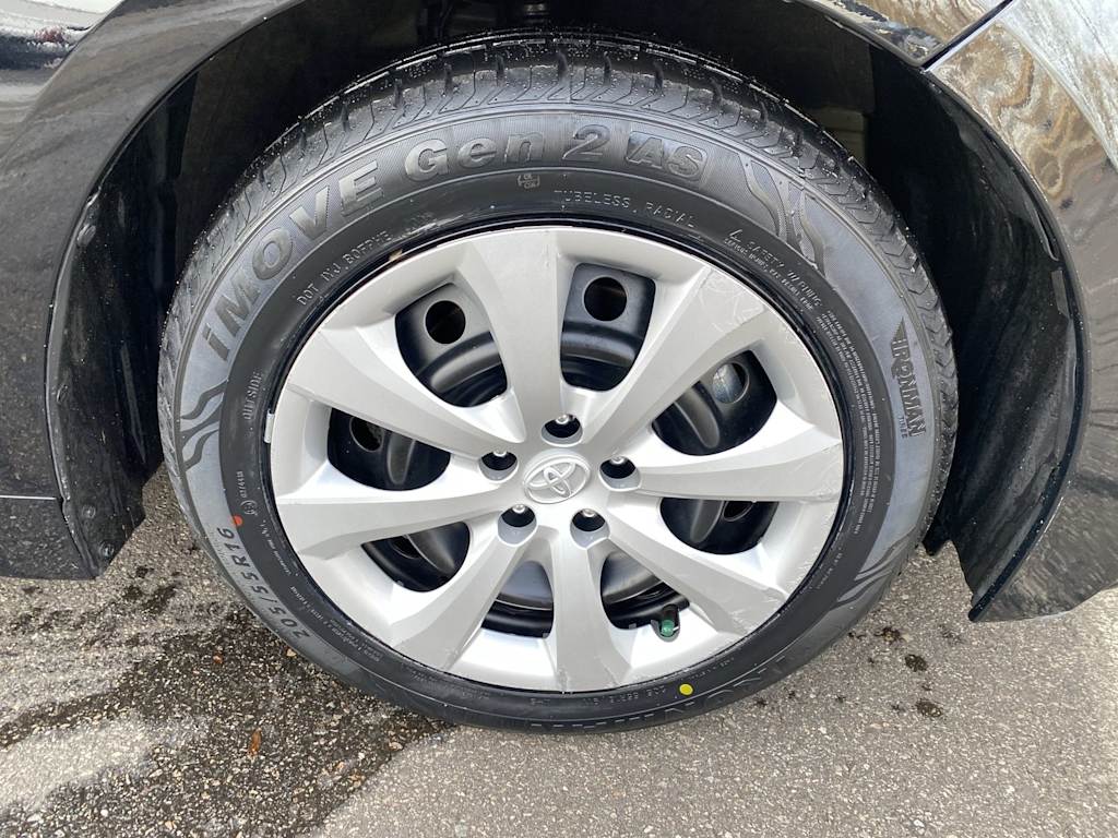 Thumbnail: 2024 Toyota Corolla - 30