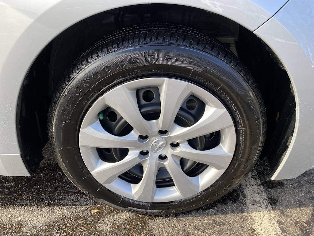 Thumbnail: 2024 Toyota Corolla - 25