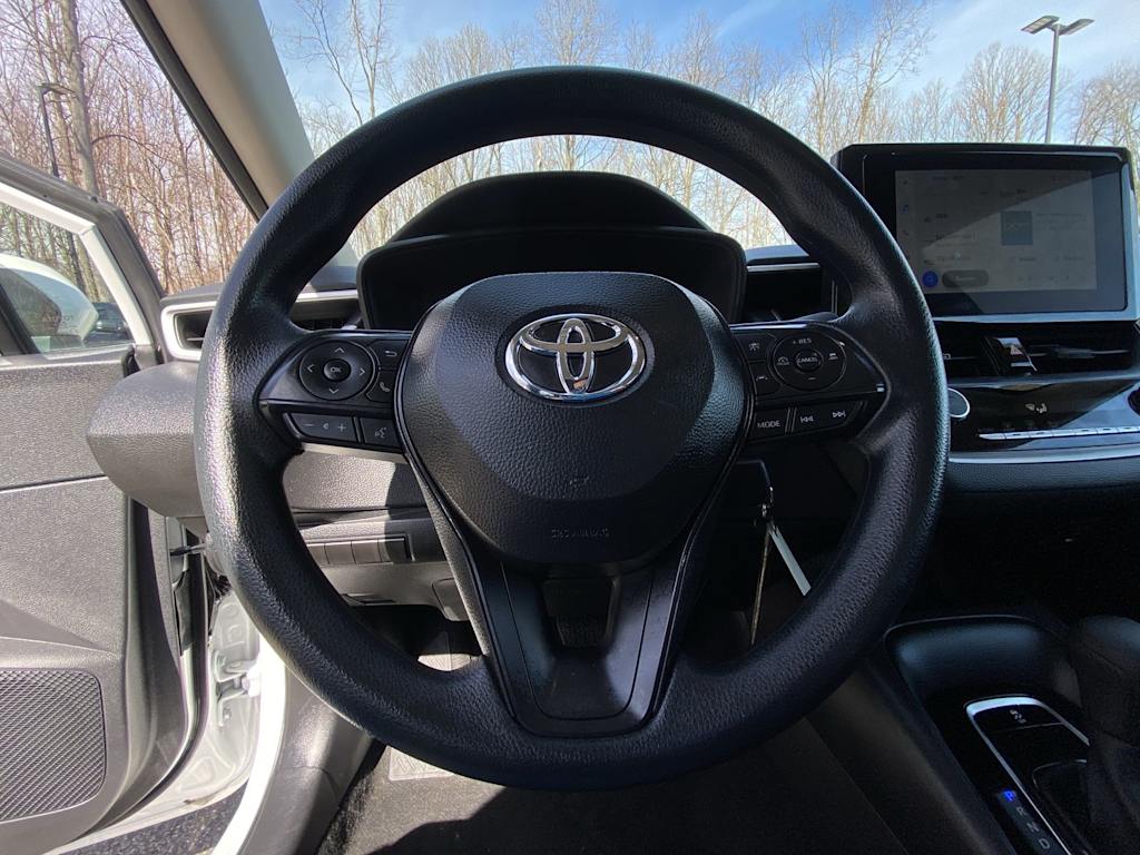 Thumbnail: 2025 Toyota Corolla - 11