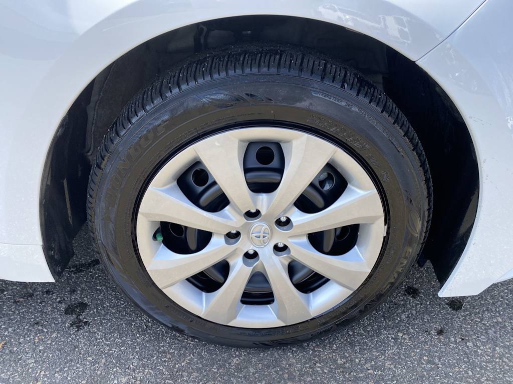 Thumbnail: 2025 Toyota Corolla - 25