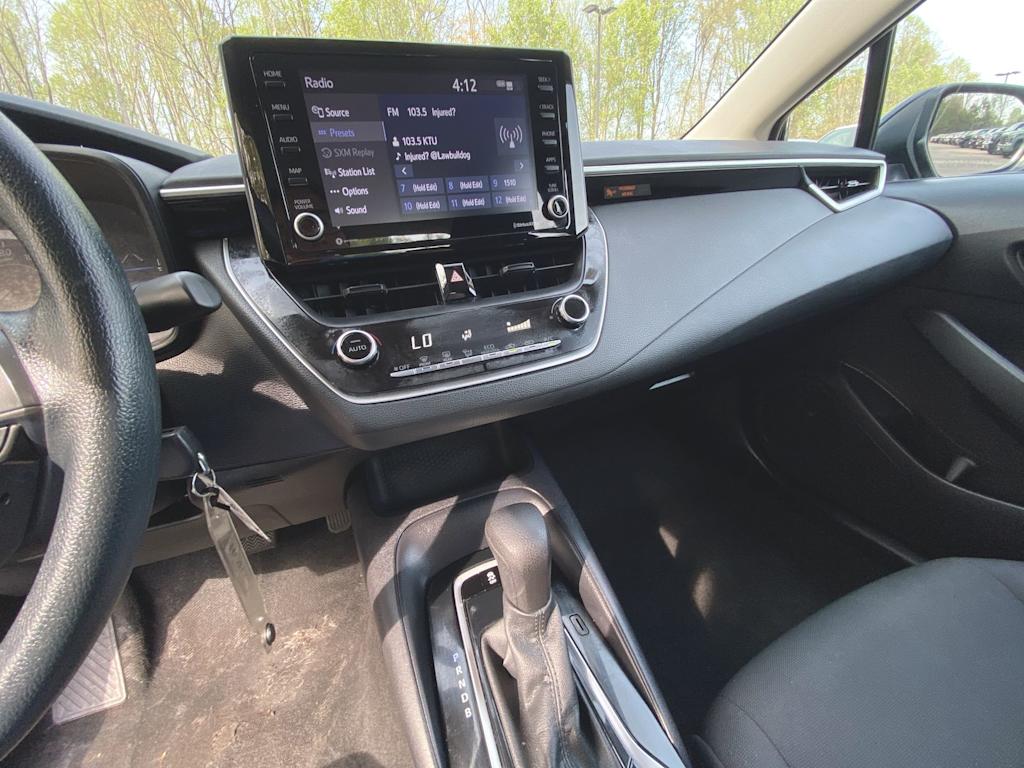 2022 Toyota Corolla LE 7