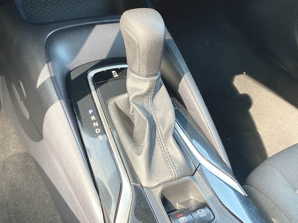 2022 Toyota Corolla LE 13