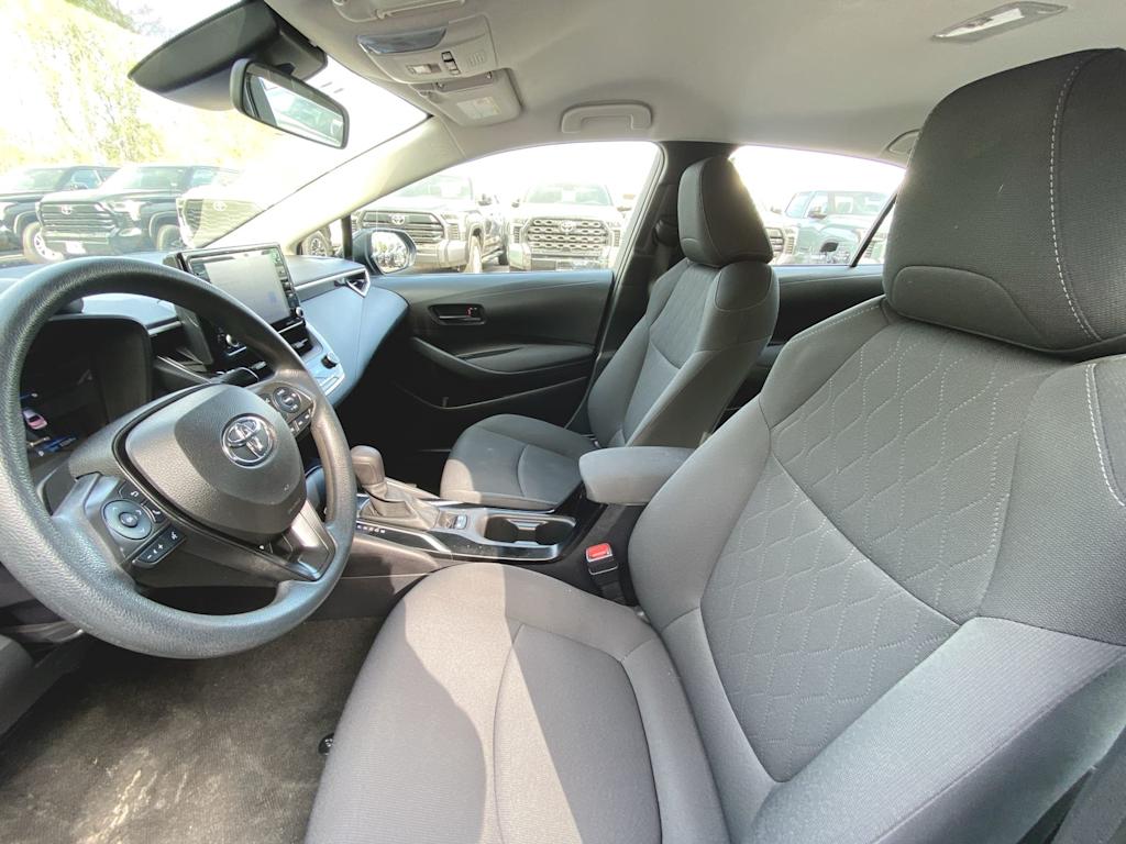 2022 Toyota Corolla LE 8