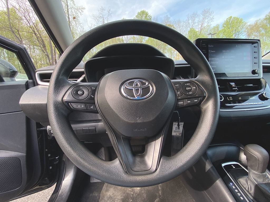2022 Toyota Corolla LE 10