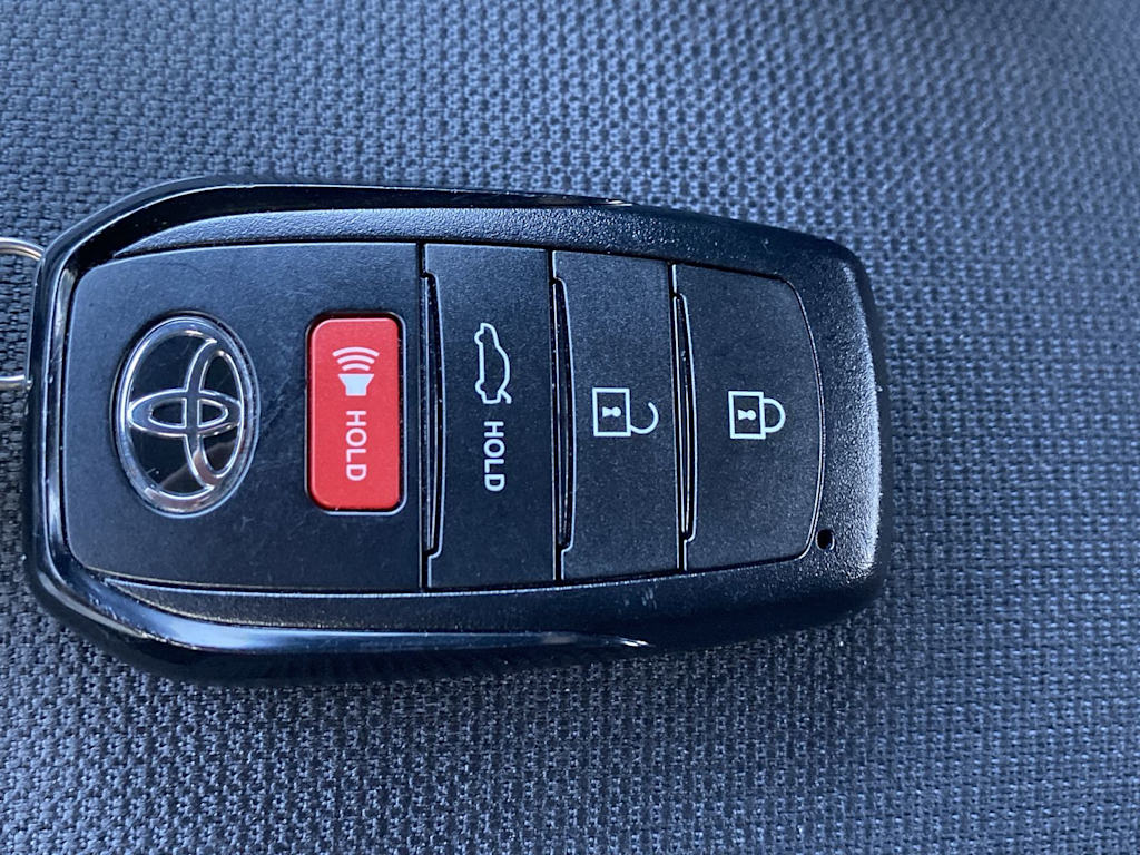 Thumbnail: 2026 Toyota Corolla - 18