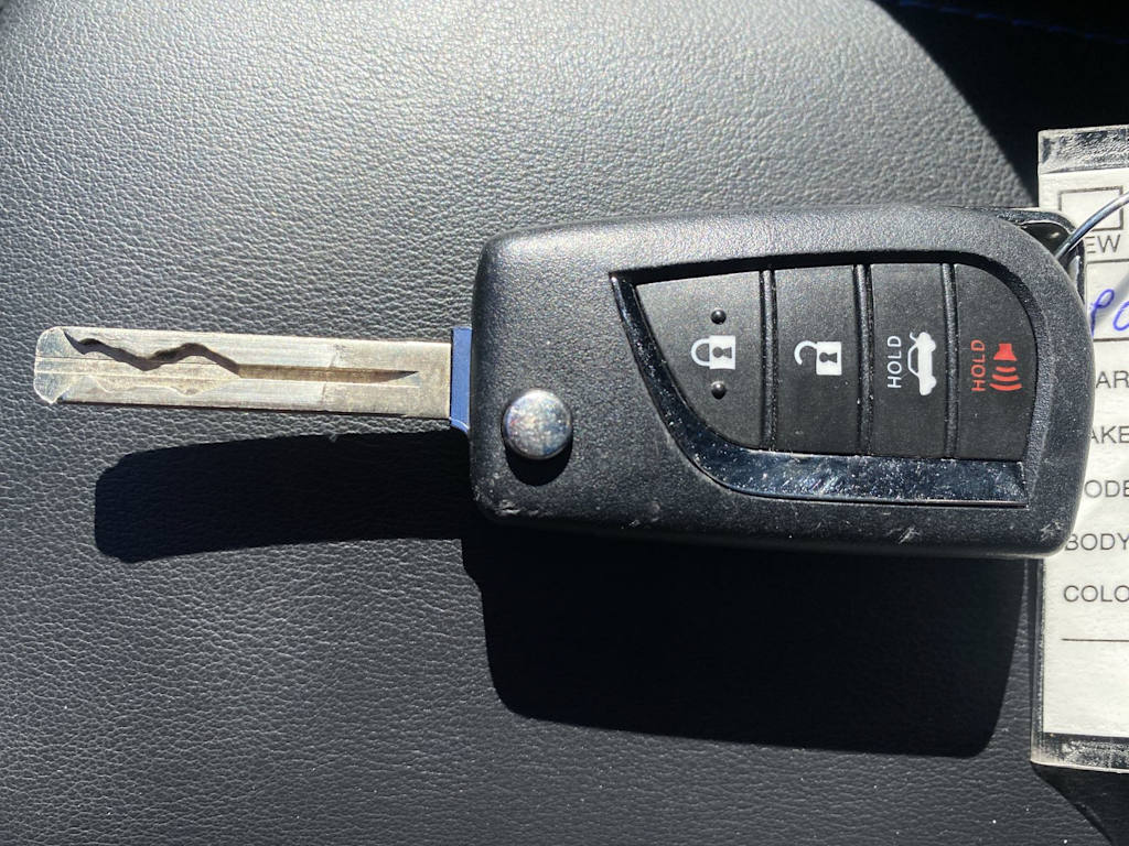 Thumbnail: 2021 Toyota Corolla - 15