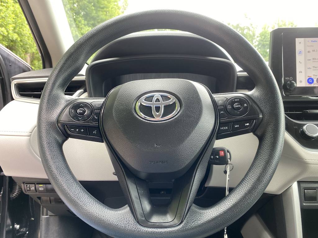 Thumbnail: 2023 Toyota Corolla Cross - 13