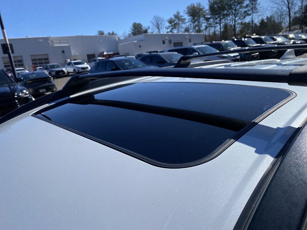 Thumbnail: 2023 Toyota Corolla Cross - 25