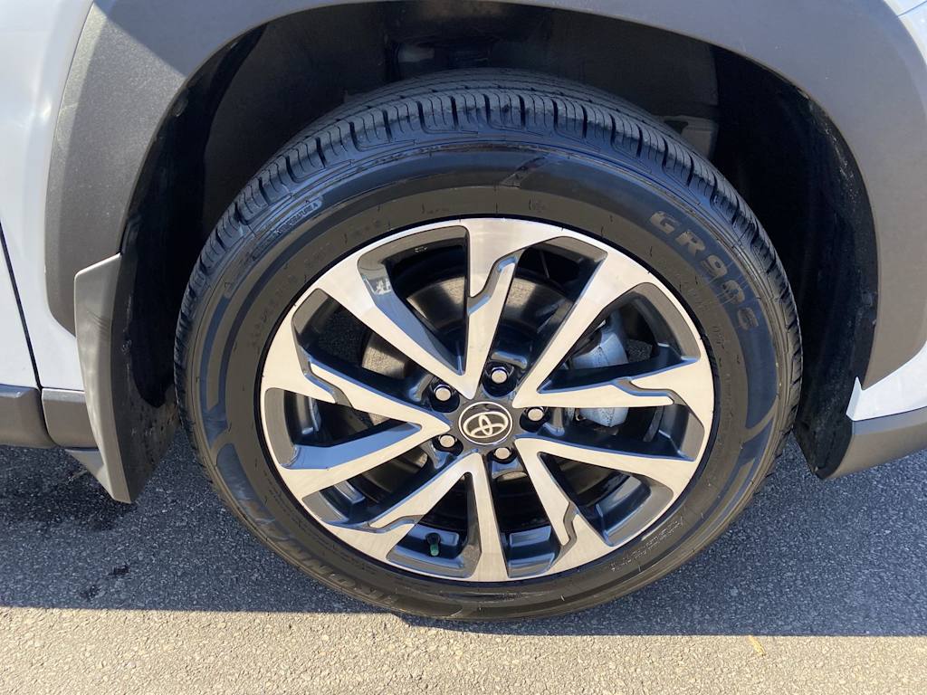 Thumbnail: 2023 Toyota Corolla Cross - 24