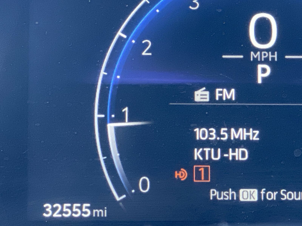 Thumbnail: 2023 Toyota Corolla Cross - 14