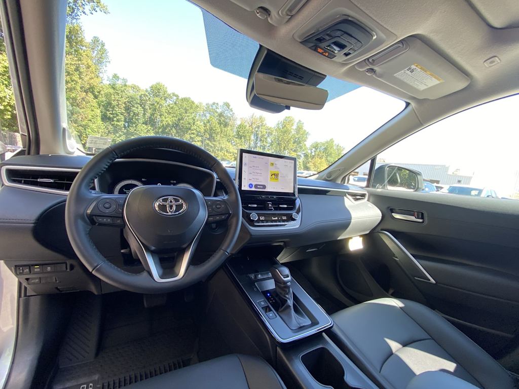Thumbnail: 2026 Toyota Corolla Cross - 9