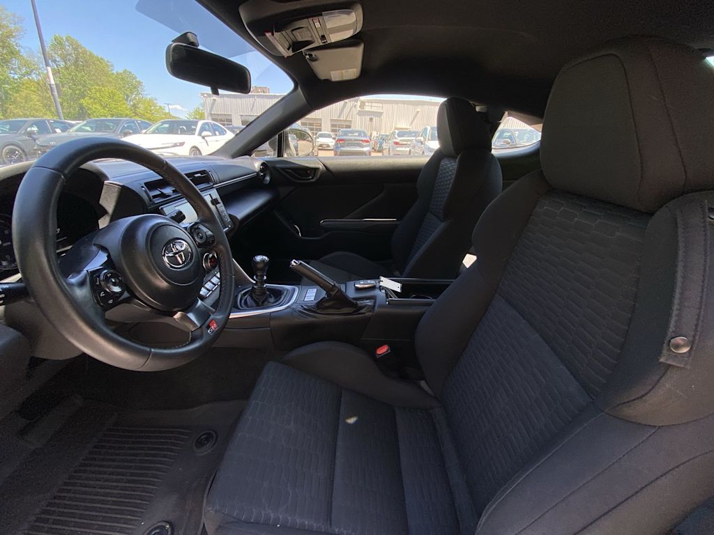 Thumbnail: 2023 Toyota GR86 - 7