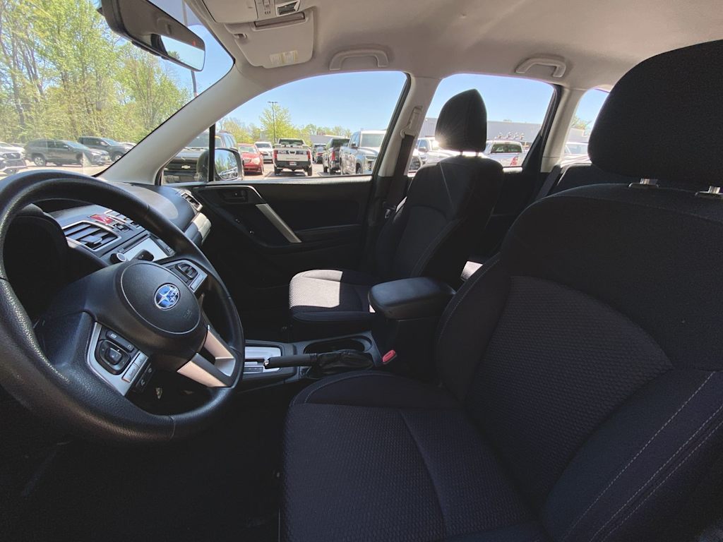 2018 Subaru Forester 2.5i 8