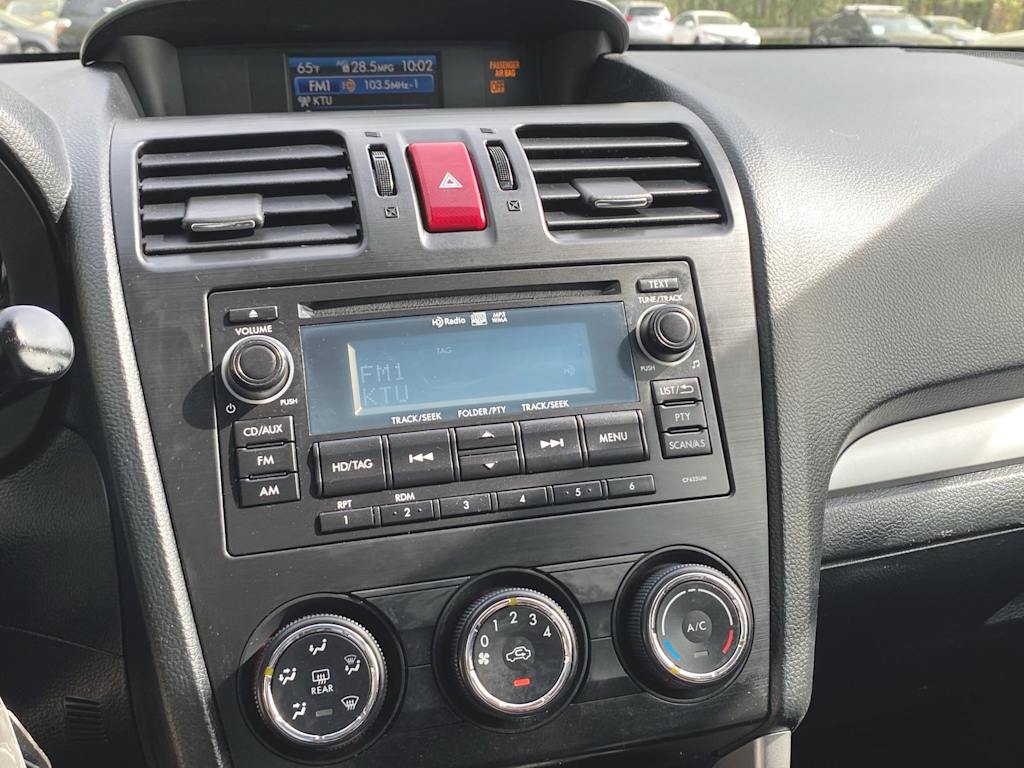 2015 Subaru Forester Premium 11