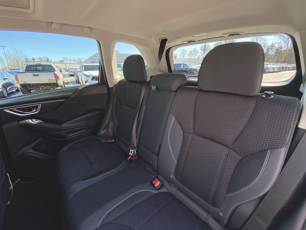 2022 Subaru Forester Premium 10