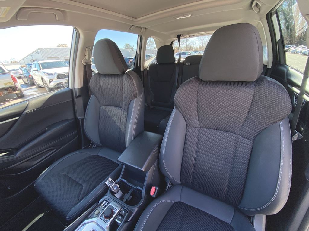2022 Subaru Forester Premium 9