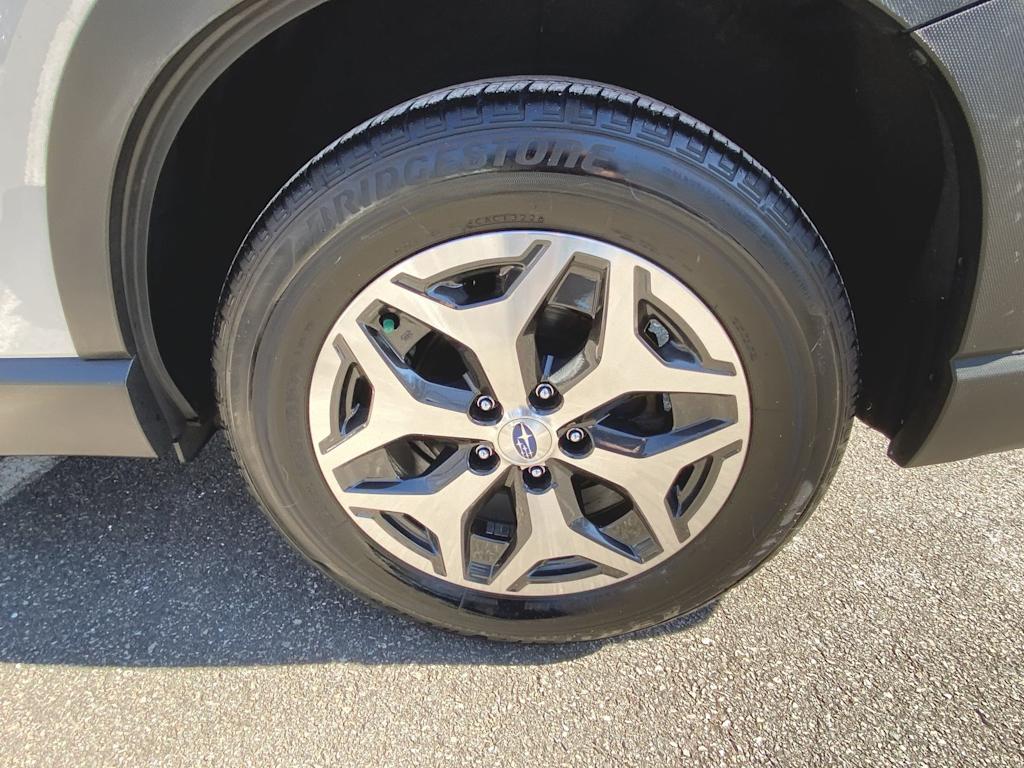 2022 Subaru Forester Premium 21