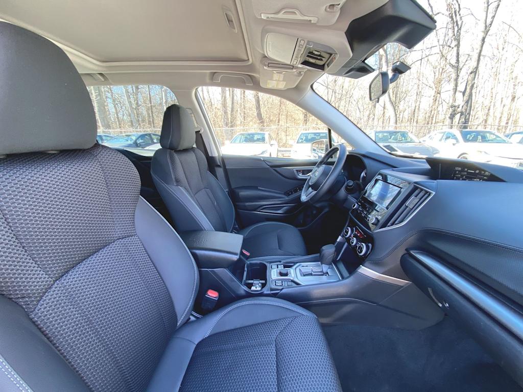 2022 Subaru Forester Premium 26