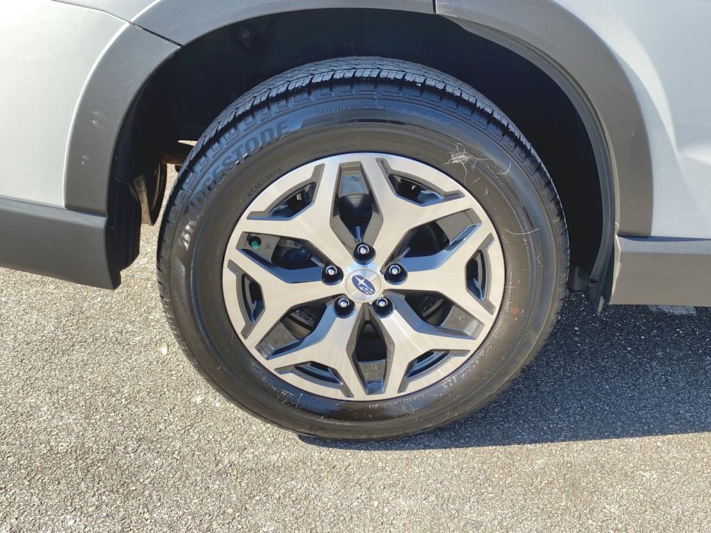 2022 Subaru Forester Premium 22