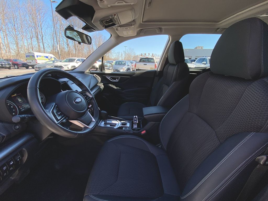 2022 Subaru Forester Premium 8