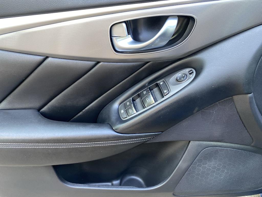 Thumbnail: 2018 INFINITI Q50 - 39