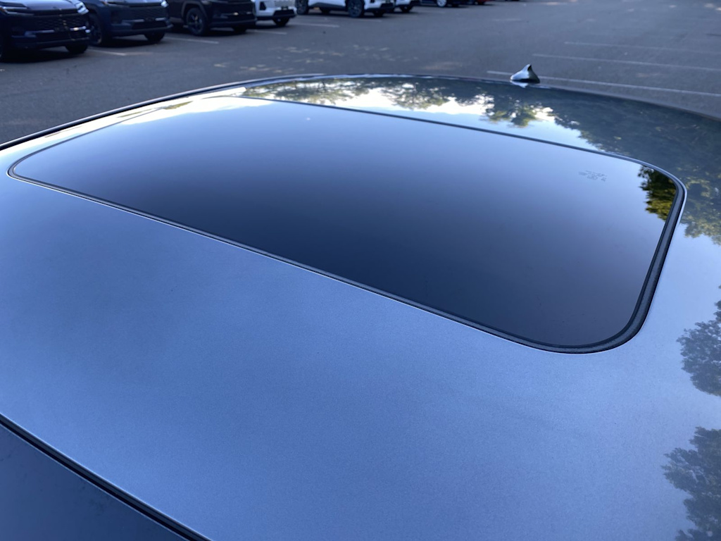 Thumbnail: 2022 INFINITI Q50 - 7
