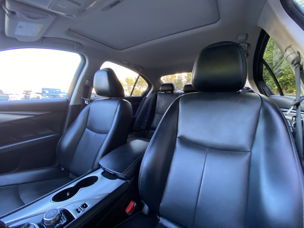 Thumbnail: 2022 INFINITI Q50 - 12