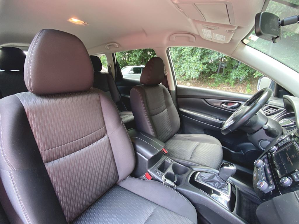 Thumbnail: 2018 Nissan Rogue - 28
