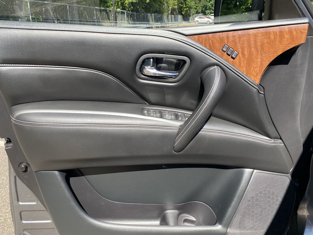 Thumbnail: 2019 INFINITI QX80 - 30