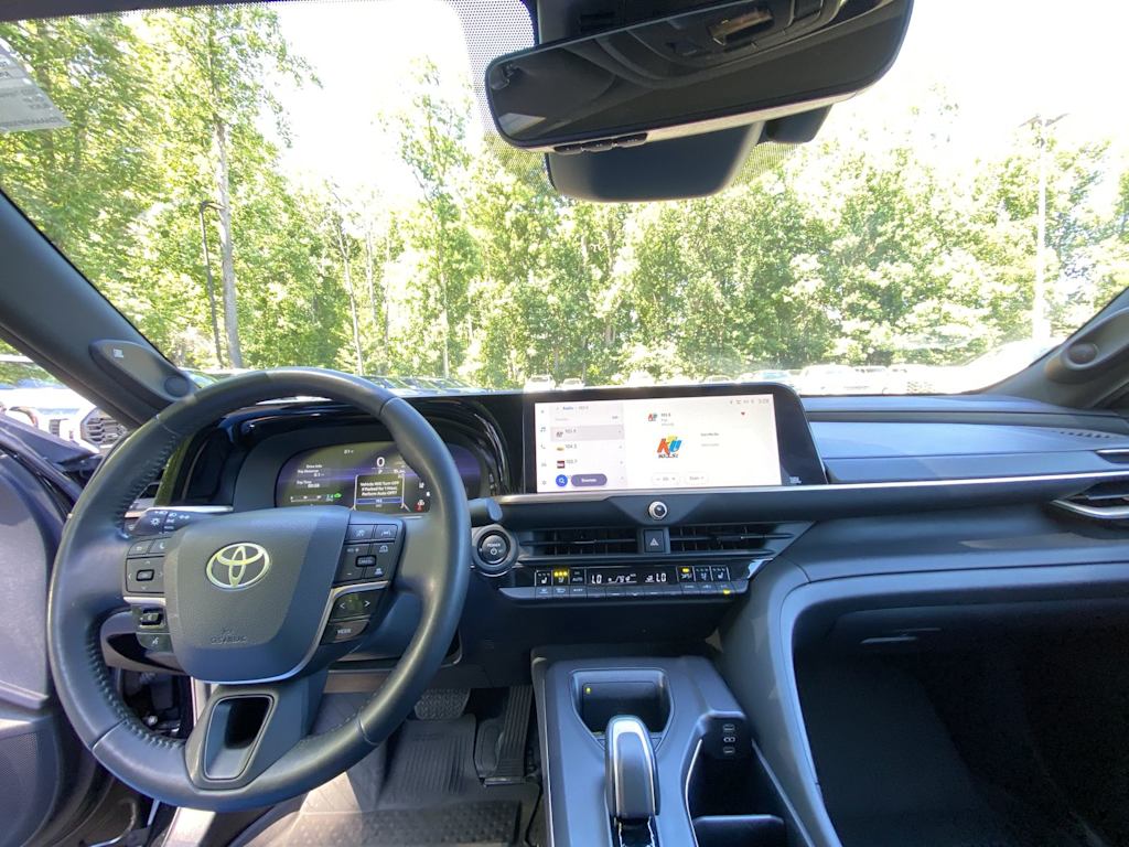 Thumbnail: 2023 Toyota Crown - 7