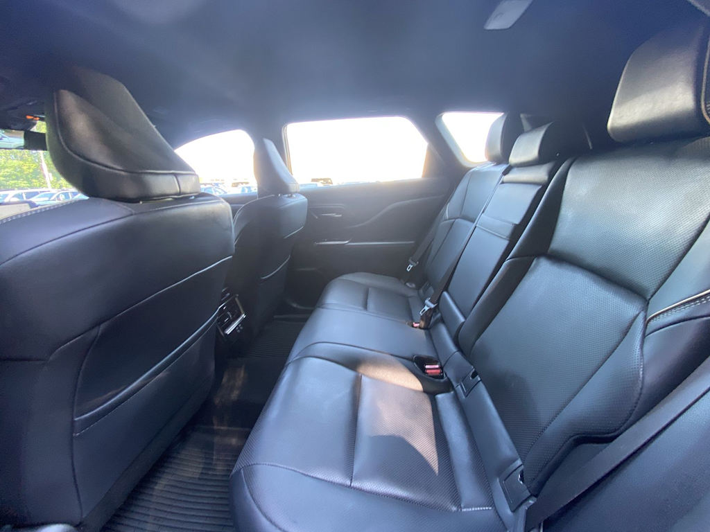 Thumbnail: 2026 Toyota Crown Signia - 11