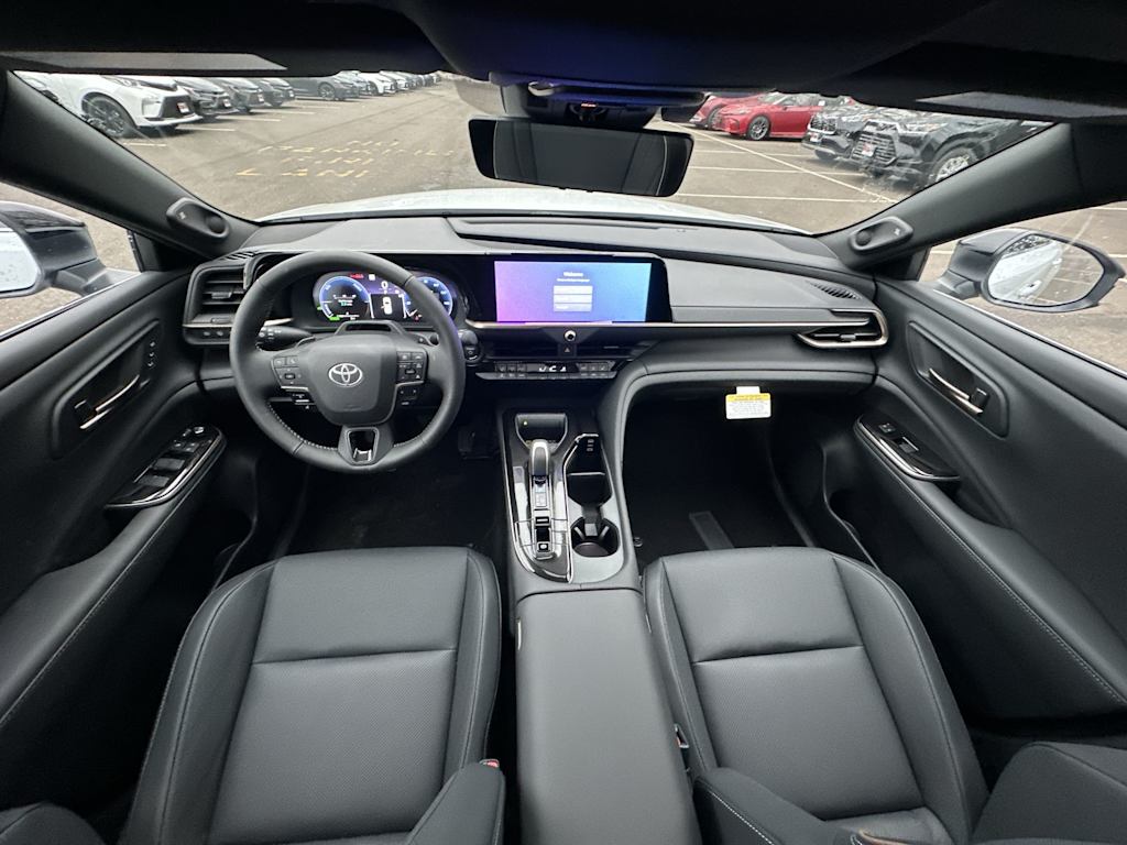 Thumbnail: 2026 Toyota Crown Signia - 2