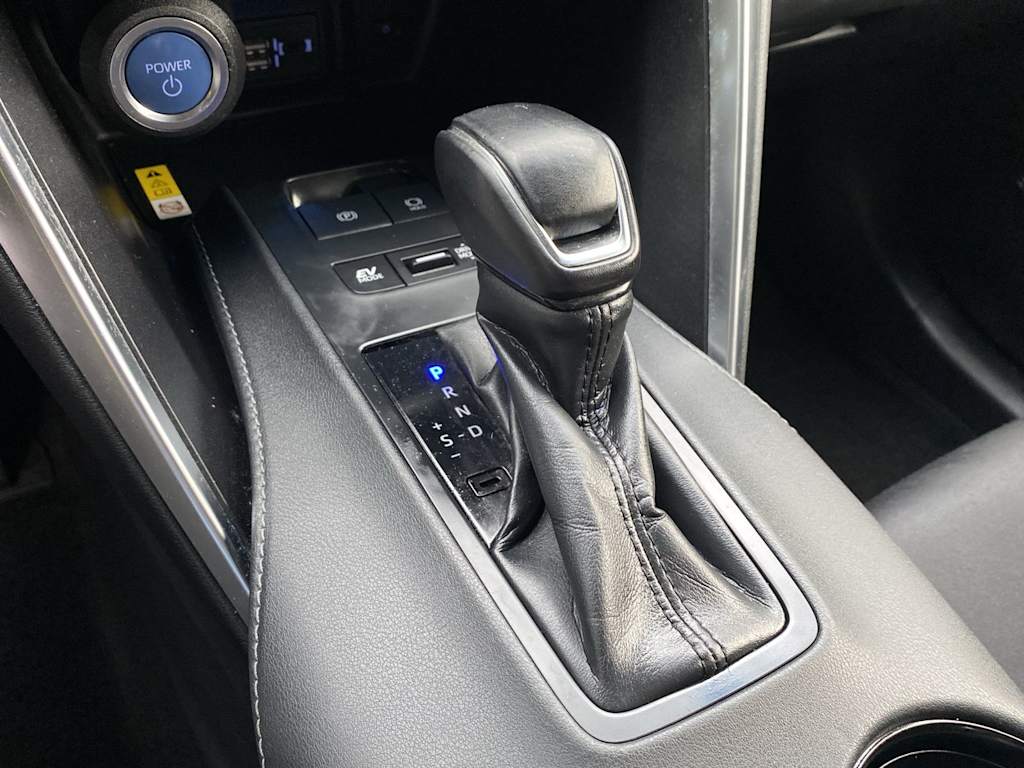 Thumbnail: 2021 Toyota Venza - 11