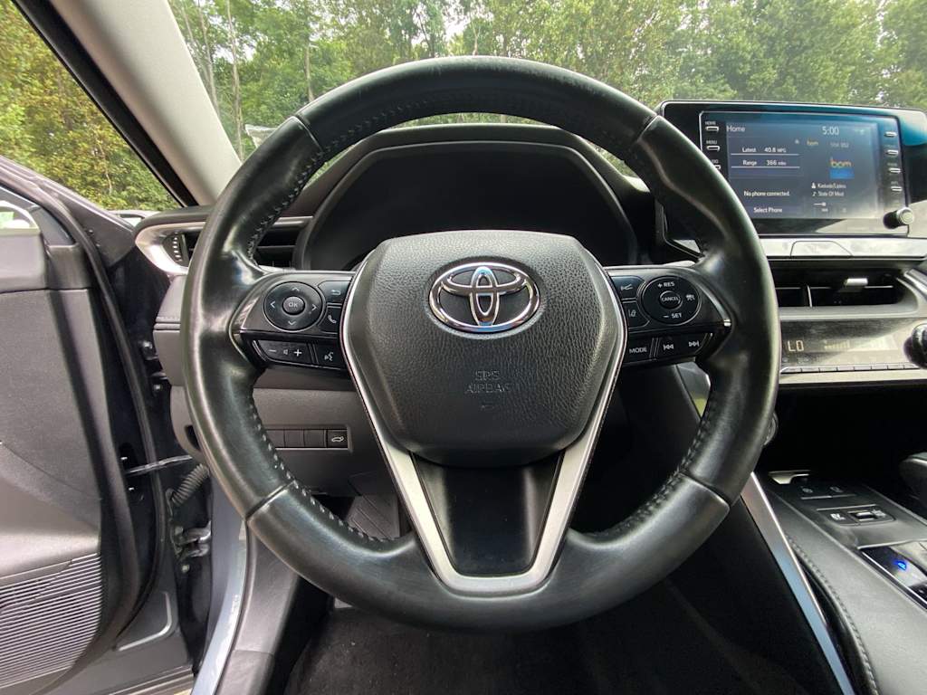 Thumbnail: 2021 Toyota Venza - 9
