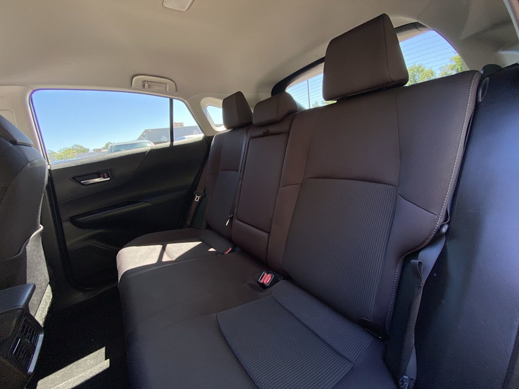 Thumbnail: 2023 Toyota Venza - 10