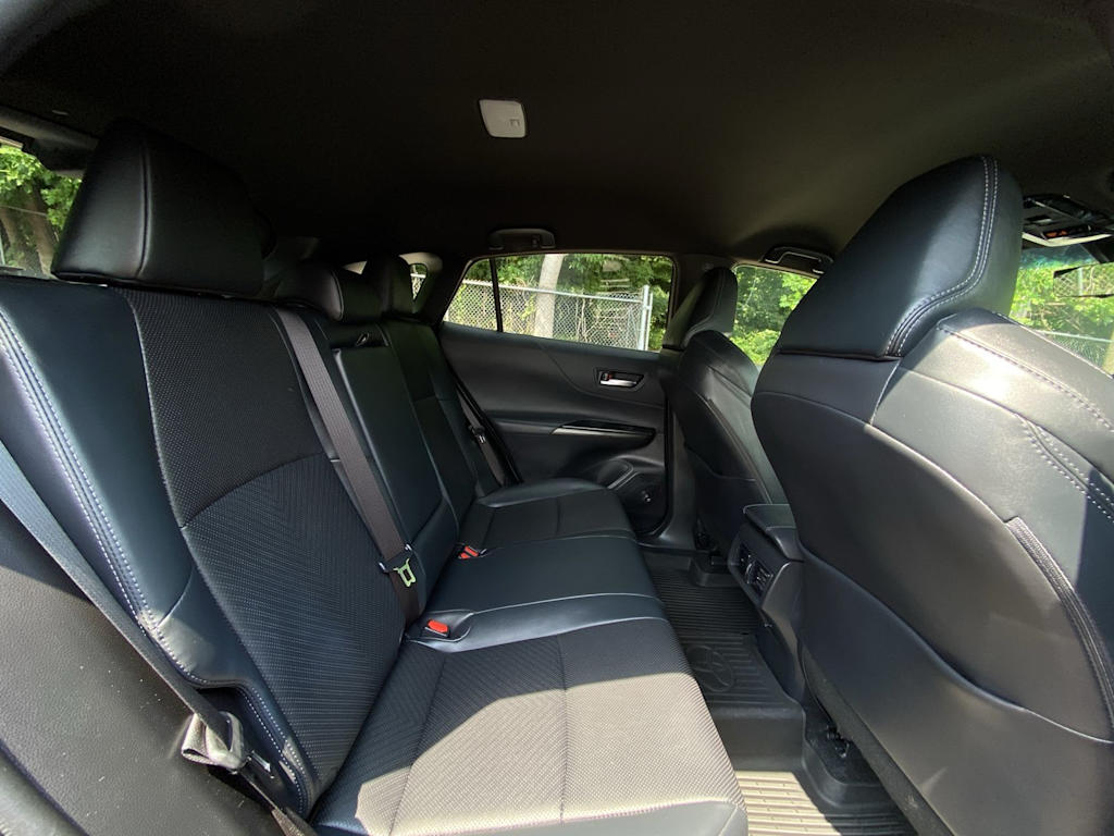 Thumbnail: 2021 Toyota Venza - 42