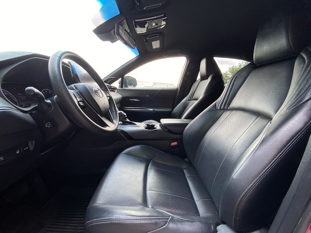 Thumbnail: 2021 Toyota Venza - 9