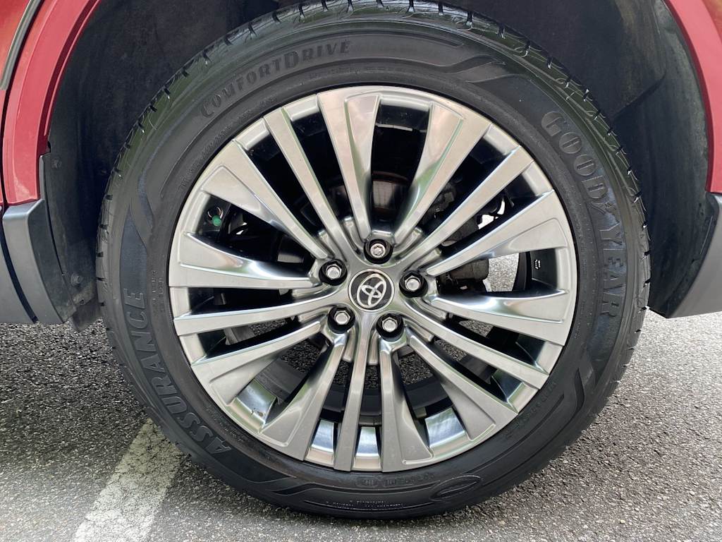 Thumbnail: 2021 Toyota Venza - 35