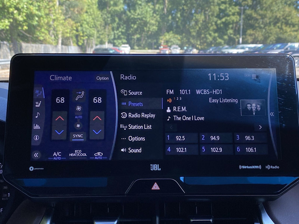 Thumbnail: 2021 Toyota Venza - 14
