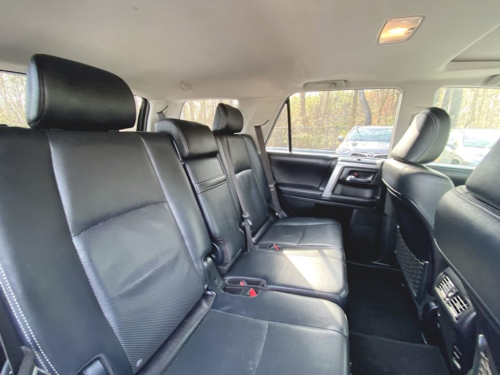 2018 Toyota 4Runner Limited 30