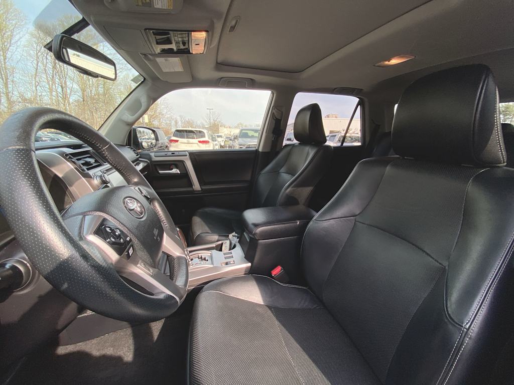 2018 Toyota 4Runner Limited 8