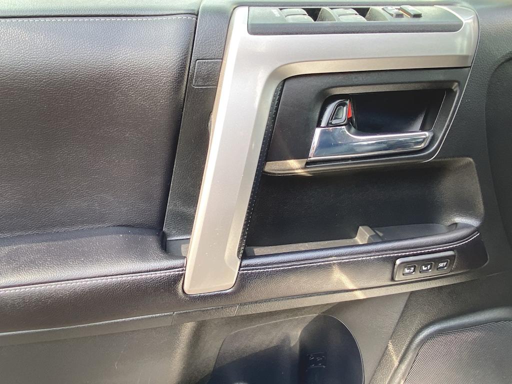 2018 Toyota 4Runner Limited 27