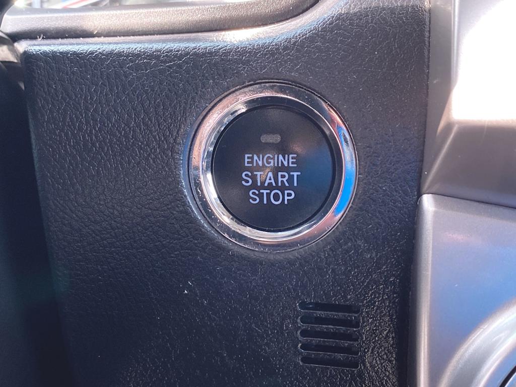 2018 Toyota 4Runner Limited 34