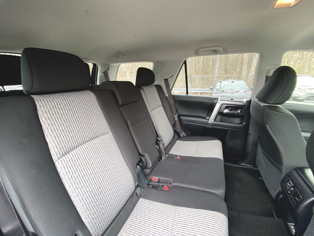 2024 Toyota 4Runner SR5 28