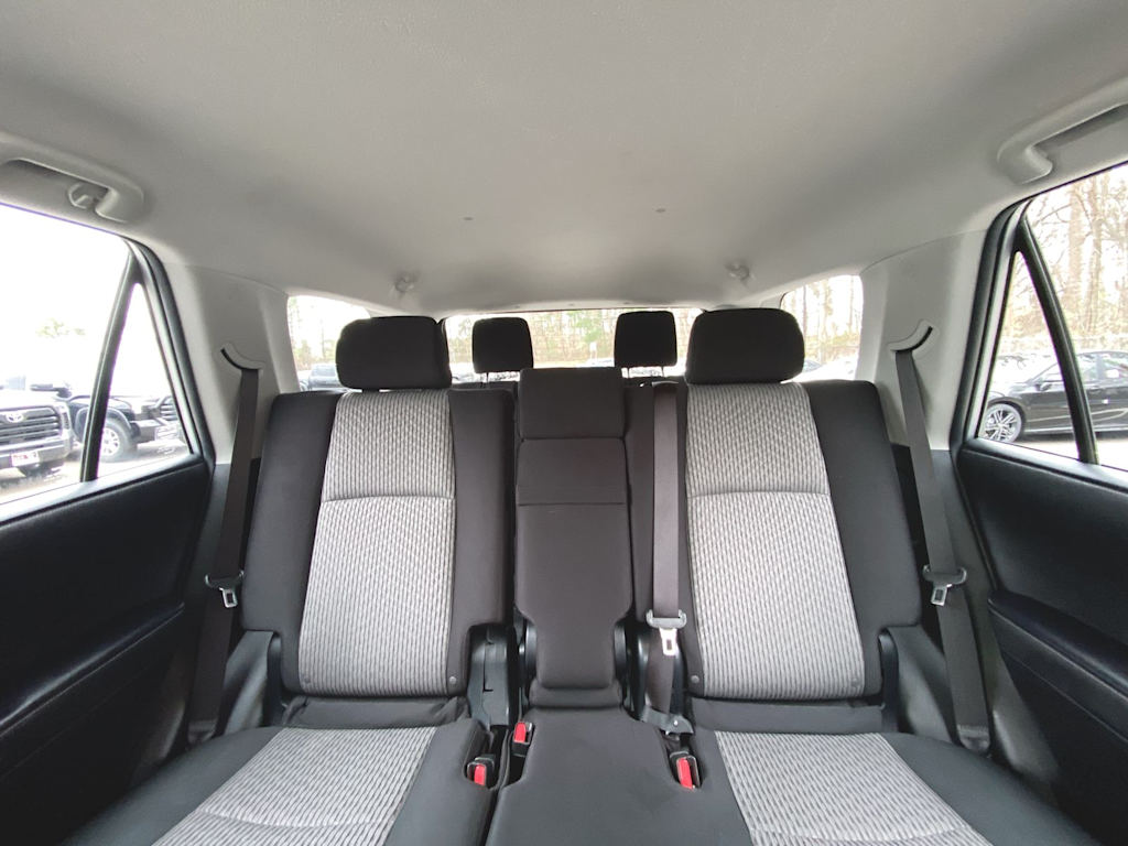 2024 Toyota 4Runner SR5 29