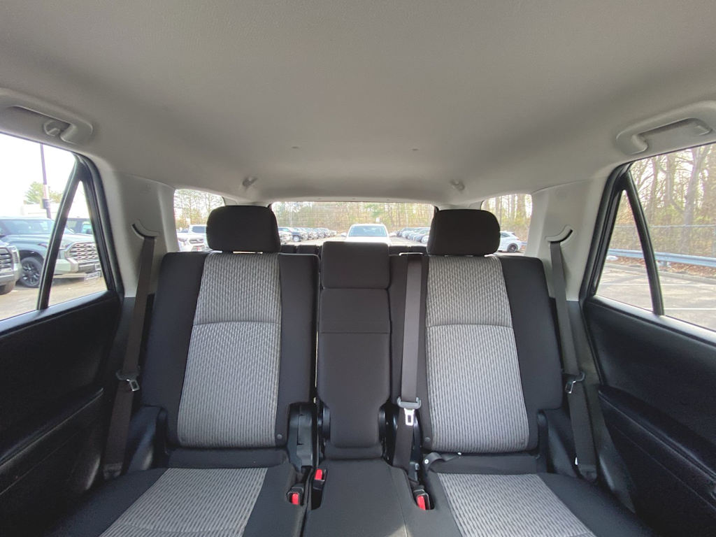 2024 Toyota 4Runner SR5 21