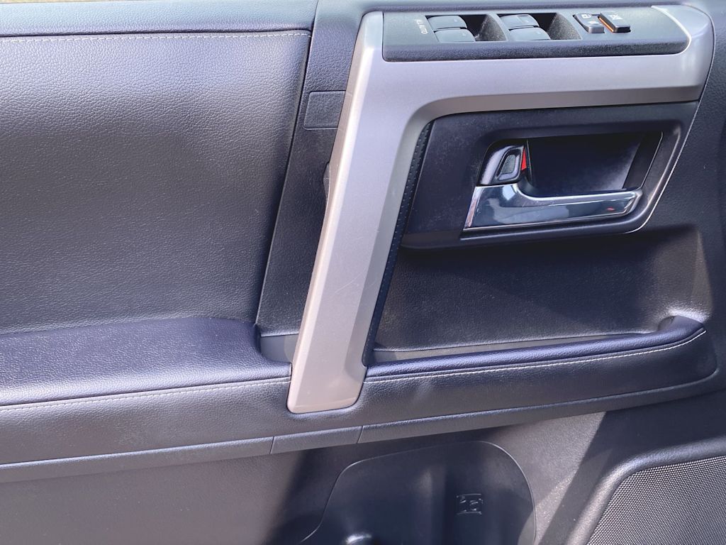 2024 Toyota 4Runner SR5 17