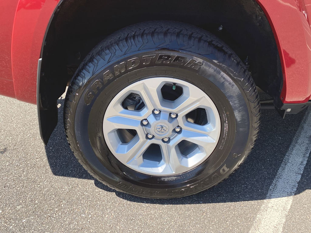 2024 Toyota 4Runner SR5 23